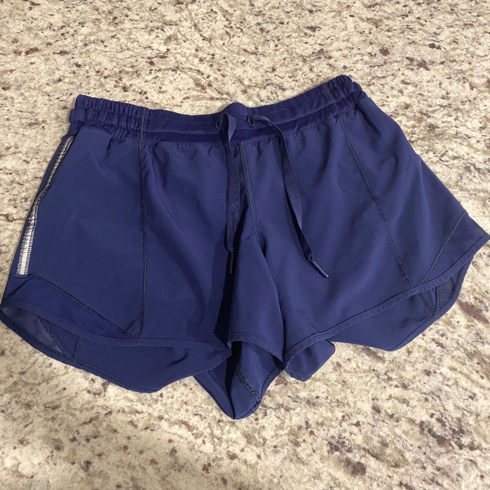 LULULEMON SHORTS